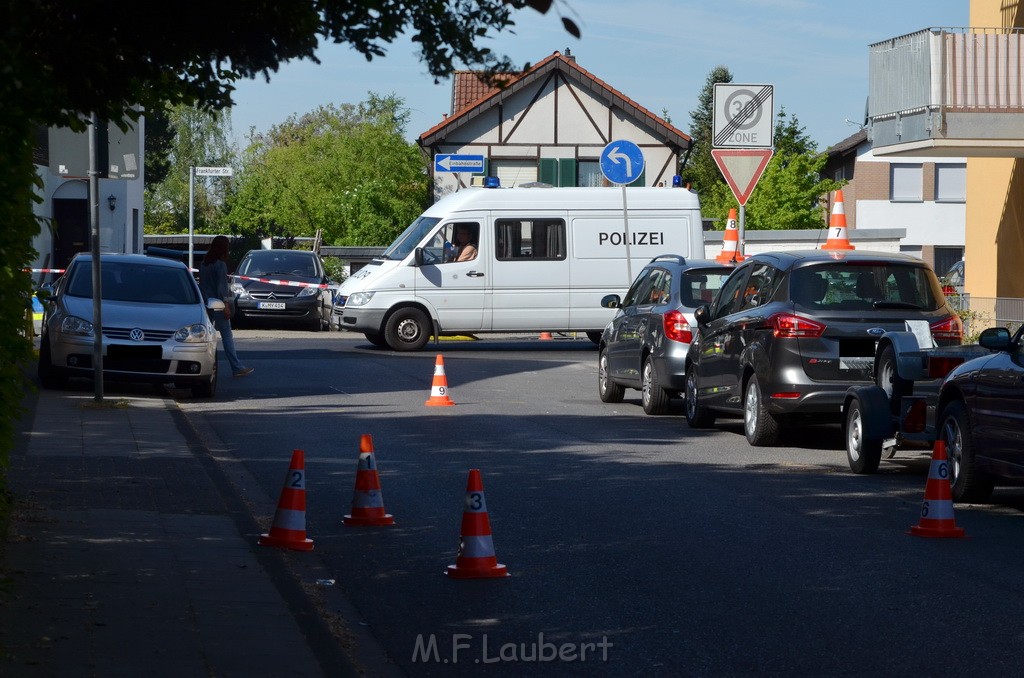 Schuesse in Koeln Porz Wahn Fasanenweg P53.JPG - Miklos Laubert